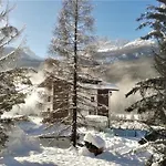 Croda With Large Panoramic Terrace And Private Garage * Cortina dʼAmpezzo