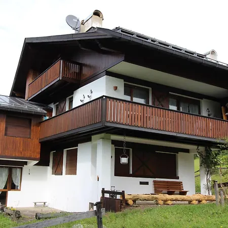 Croda * كورتينا دامبيتزو