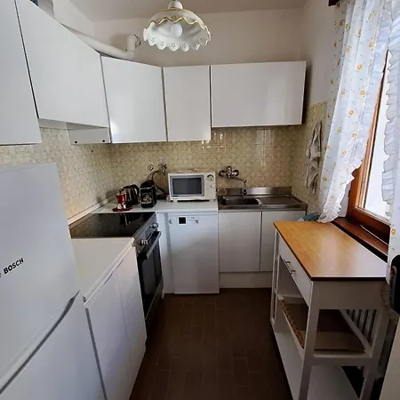 Apartment Croda With Large Panoramic Terrace And Private Garage