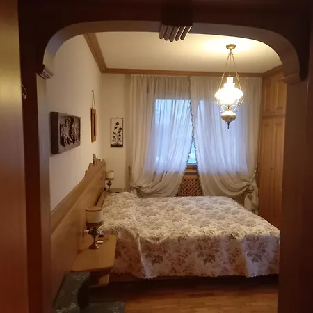Croda With Large Panoramic Terrace And Private Garage * Cortina dʼAmpezzo